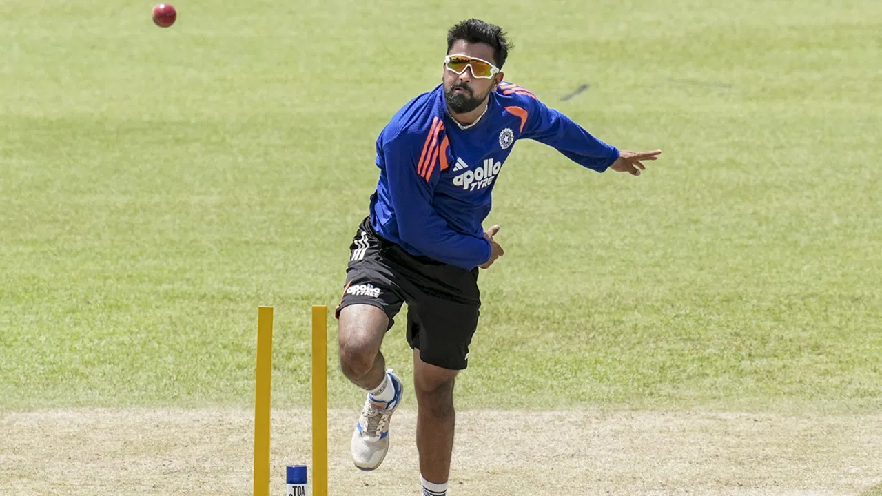 “He could have been nervous” - Sunil Gavaskar opens up on Saransh Jain’s debut performance