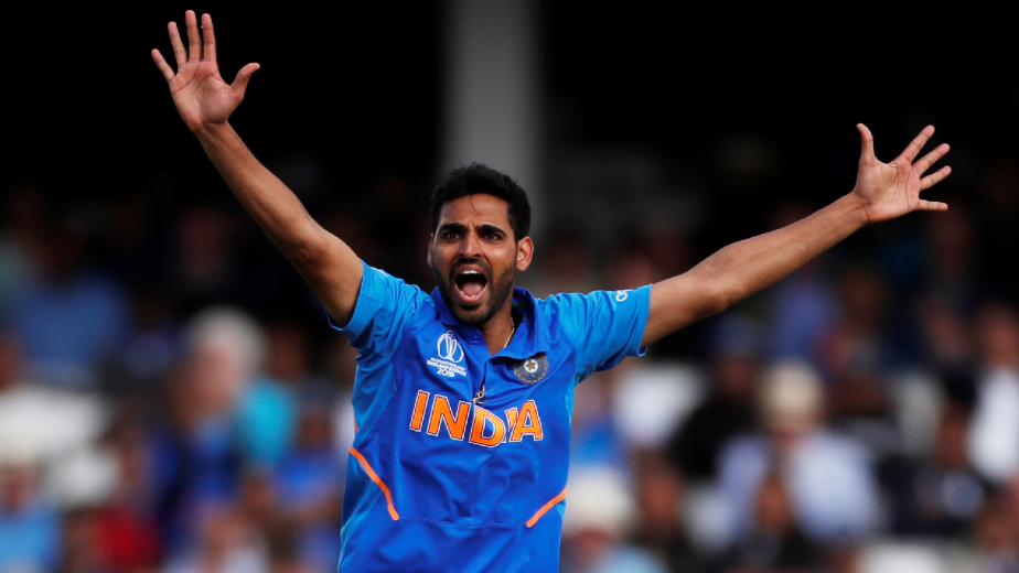 A seasoned player like Bhuvneshwar Kumar should be in the ODI World Cup squad: Suresh Raina