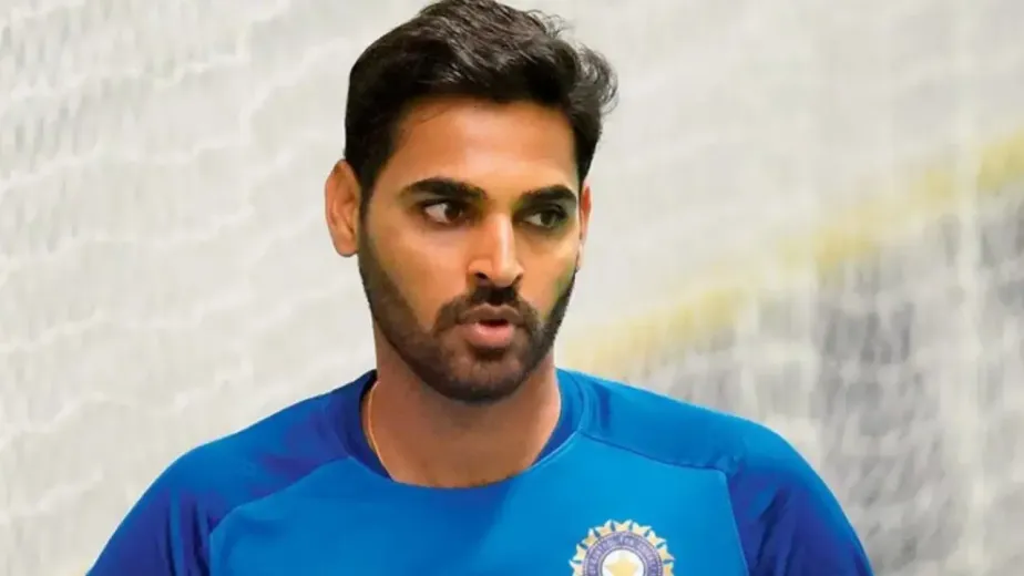 “Well done, selectors” - Dinesh Karthik praises selection committee for bringing back Bhuvneshwar Kumar